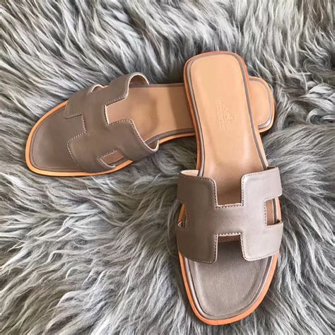 hermes oran taupe